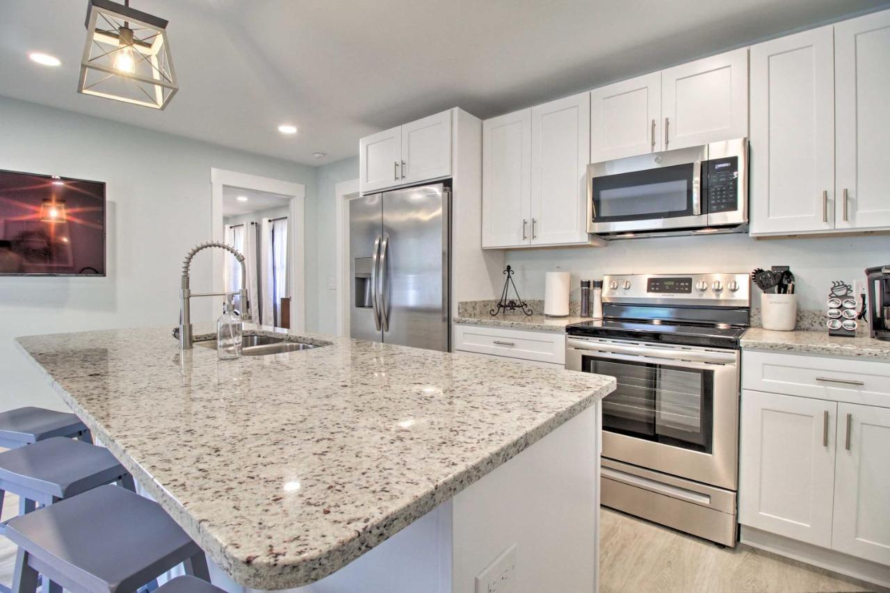 New! Renovated 2 Bed 2 Bath Apartment Downtown Beaufort Eksteriør billede